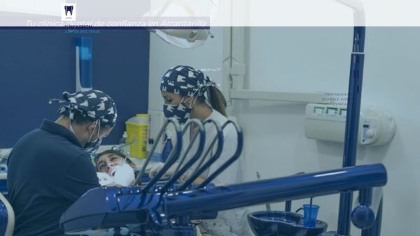 CL?NICA JUAN DE DIOS TERUEL JD - :clinicadentaljd.com