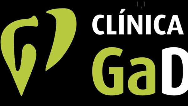 CLINICA DENTAL GADENT - :clinicadentalgadent.es